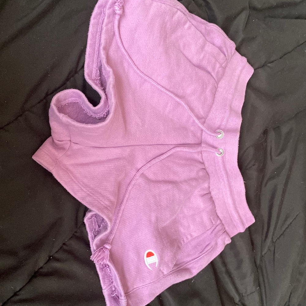 Champion shorts size M